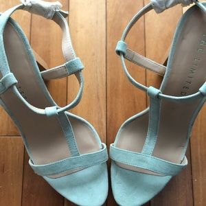 Mint green, open toe platform heel